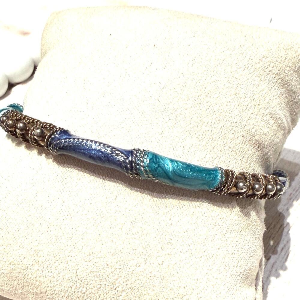 Blue & Silvertone Patterned Bangle – Boho Style - Picture 4 of 4
